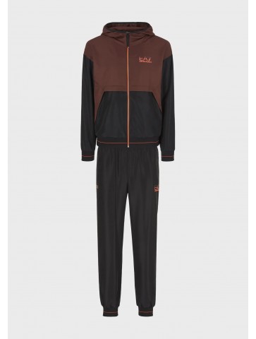EA7 Dynamic Athlete tracksuit in...